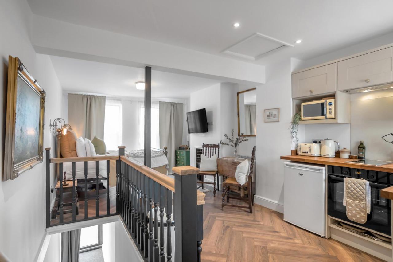 1br Magdalen Rest Full Kitchen Free Parking *