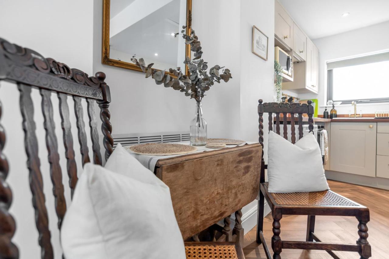1br Magdalen Rest Full Kitchen Free Parking